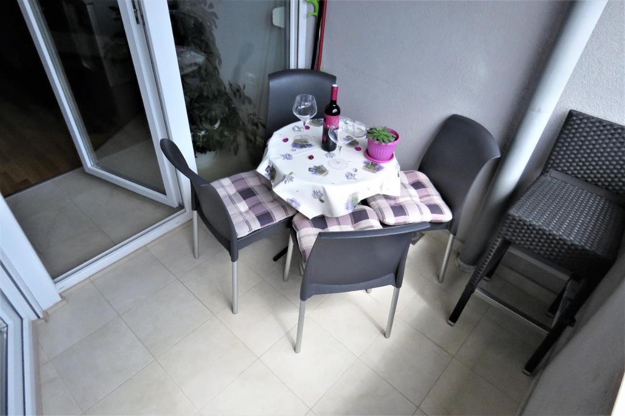 Apartment West Makarská Exteriér fotografie